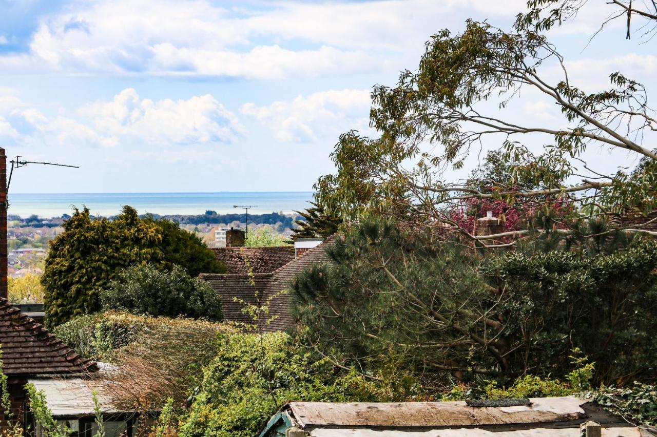 Villa Karibu à Worthing Extérieur photo